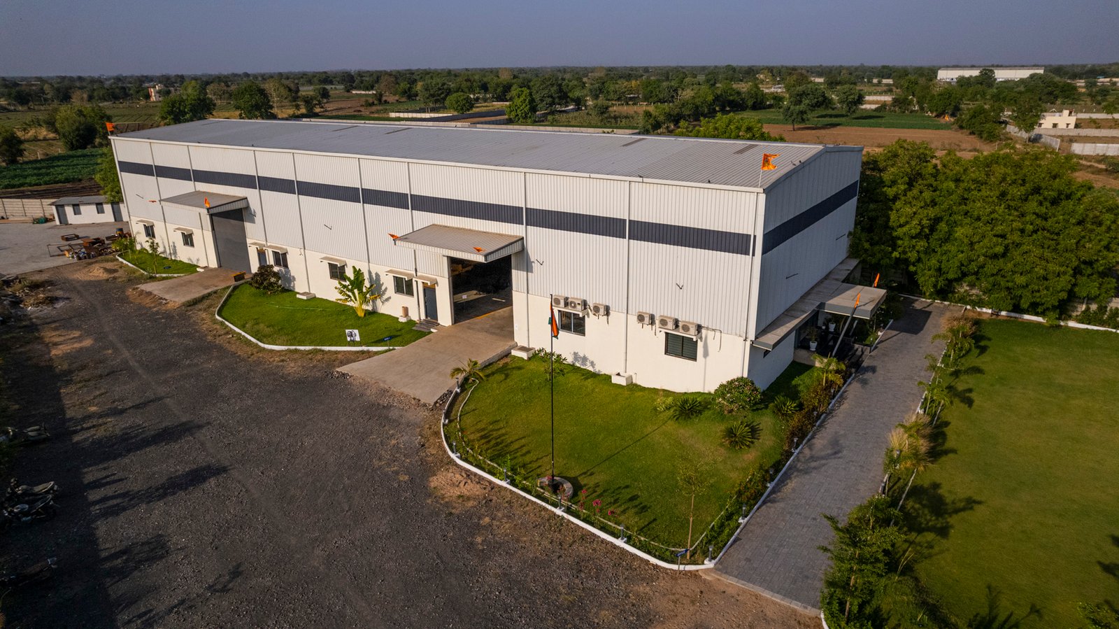 EOT Crane: Powering the Industrial Revolution